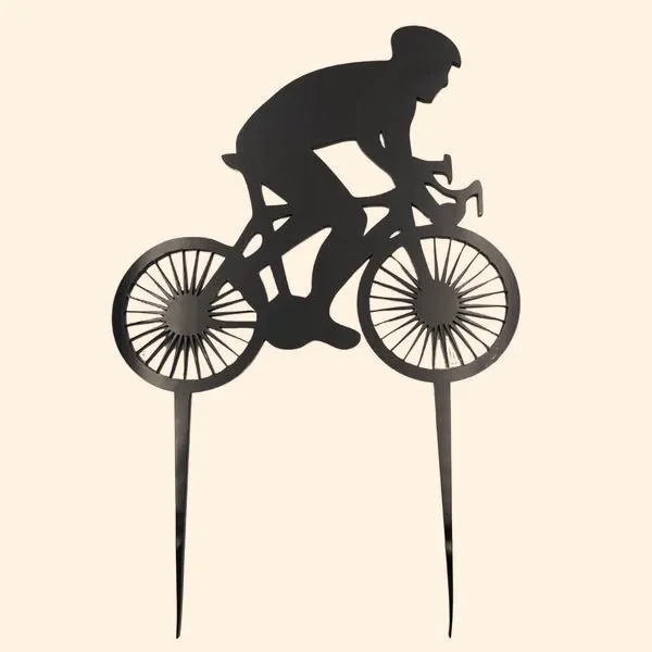 Ile kalorii spalisz, pokonując 80 km na rowerze?