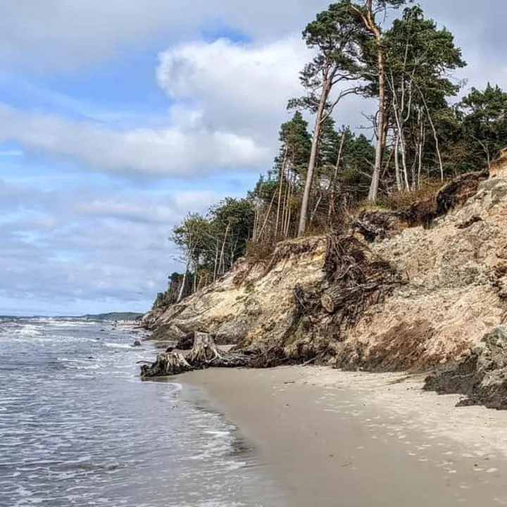 Odkryj magiczne zakątki na trasie rowerowej Ustka – Orzechowo czeka na Ciebie