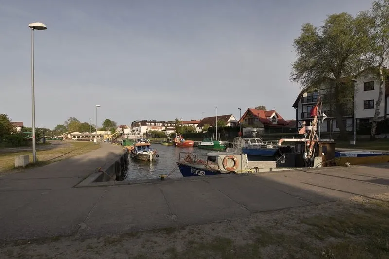 Odkryj malownicze trasy rowerowe w Rowach – przygoda czeka!