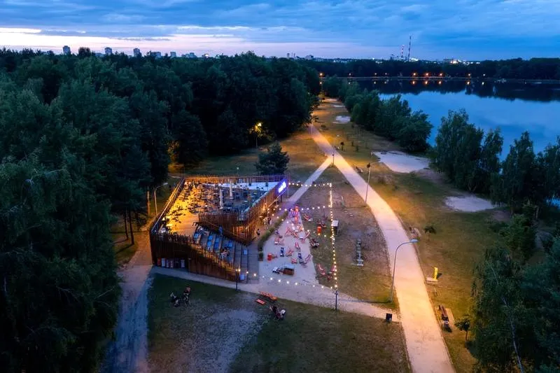 Odkryj najpiękniejsze miejsca na trasie rowerowej w Tychach