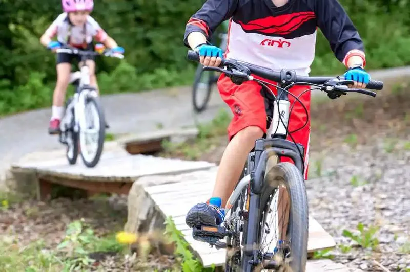 Alternatywne metody ochrony głowy